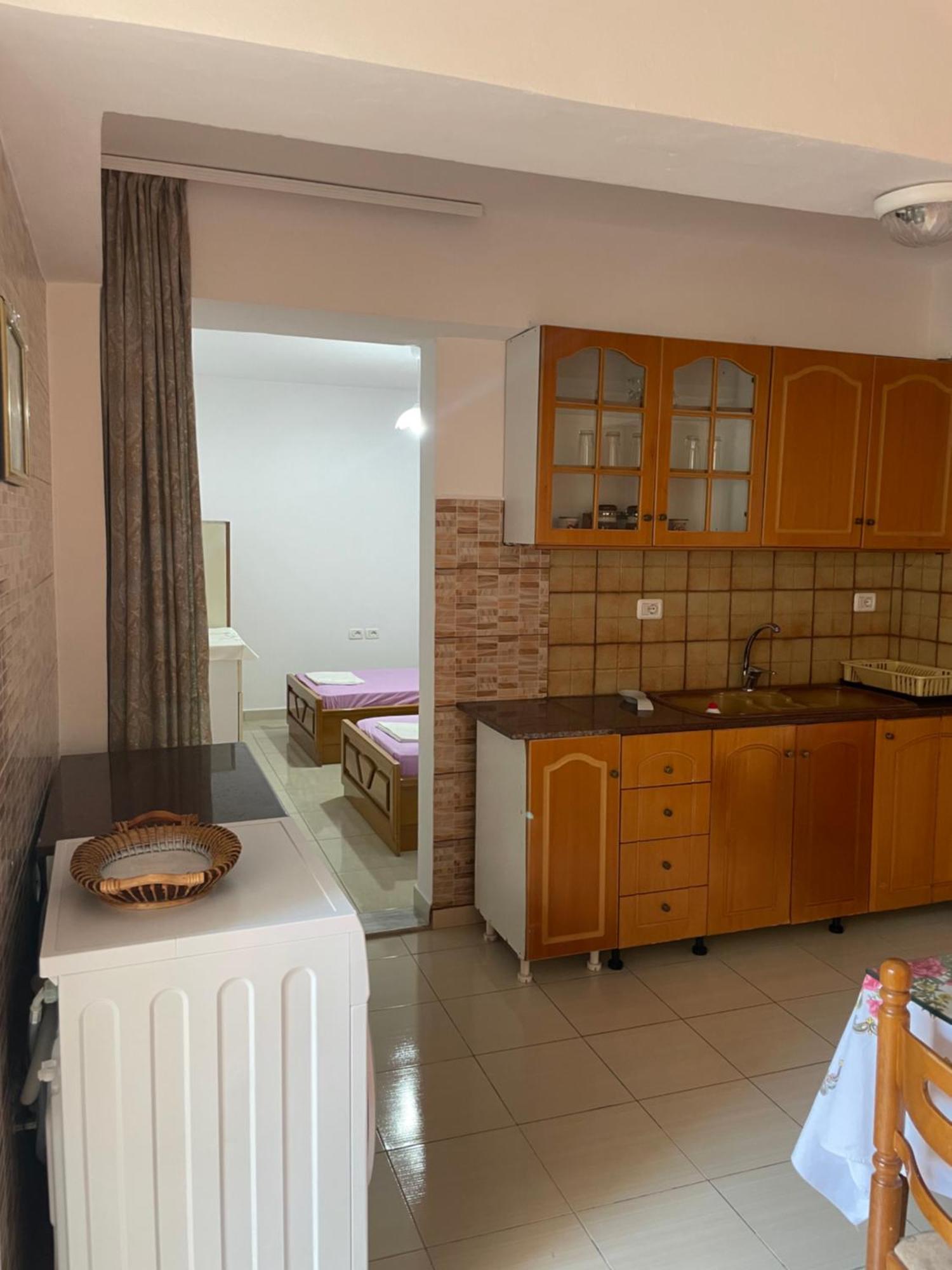 Avocado Balcony Apartment Саранде Екстериор снимка